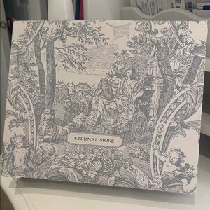 Eternal Muse Volume 1 Limited edition heartless curl set